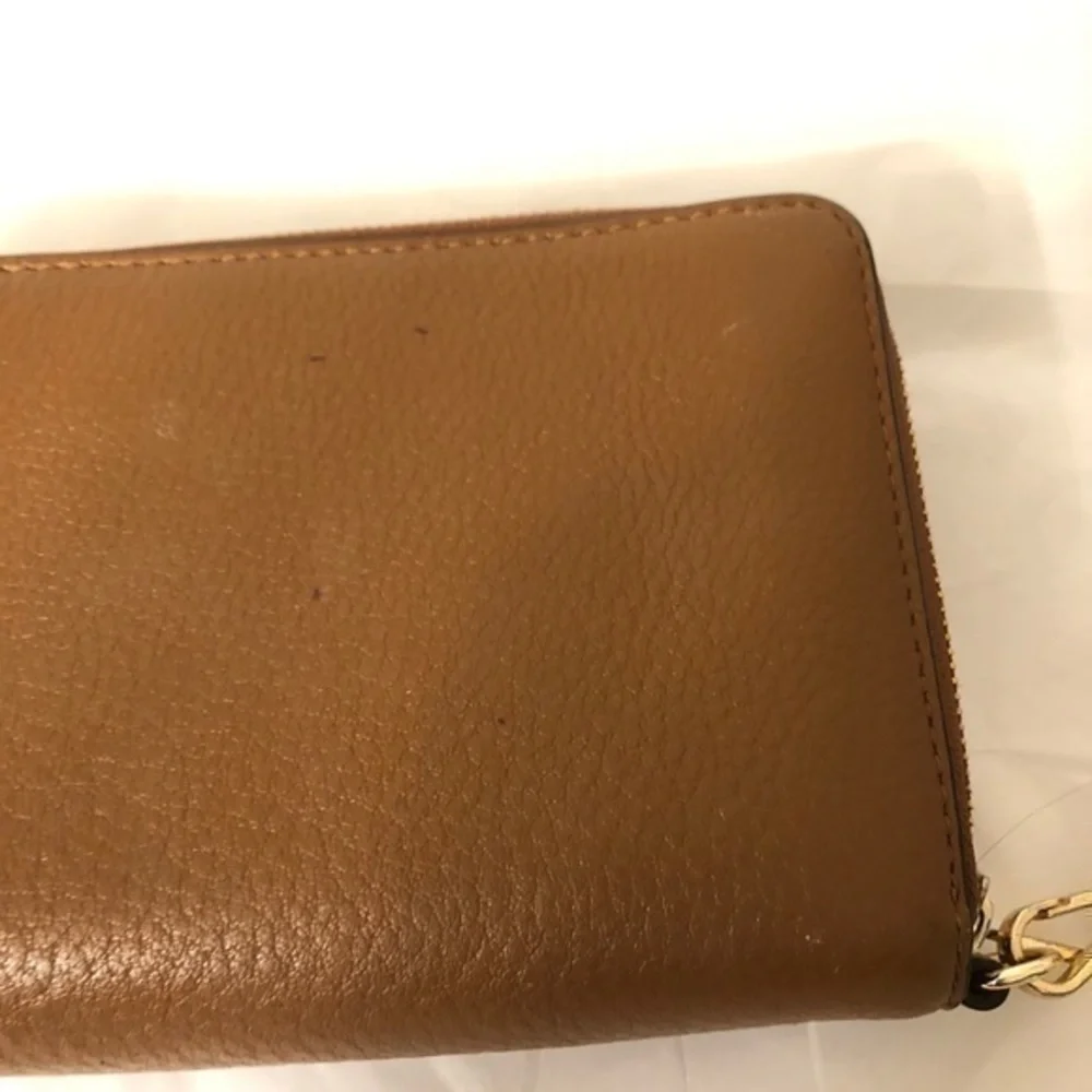 Michael kors brown leather wristlet wallet